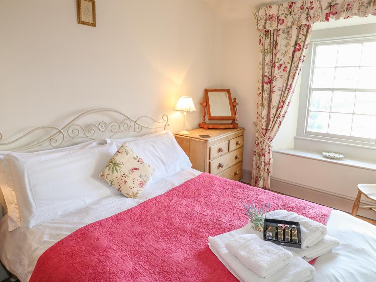 Home Farm Cottage ボスキャッスル エクステリア 写真