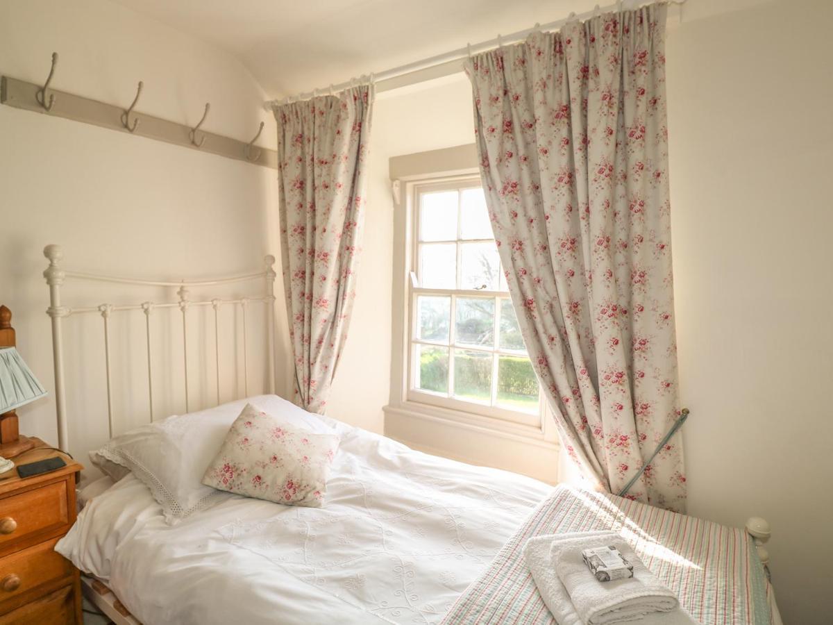 Home Farm Cottage ボスキャッスル エクステリア 写真